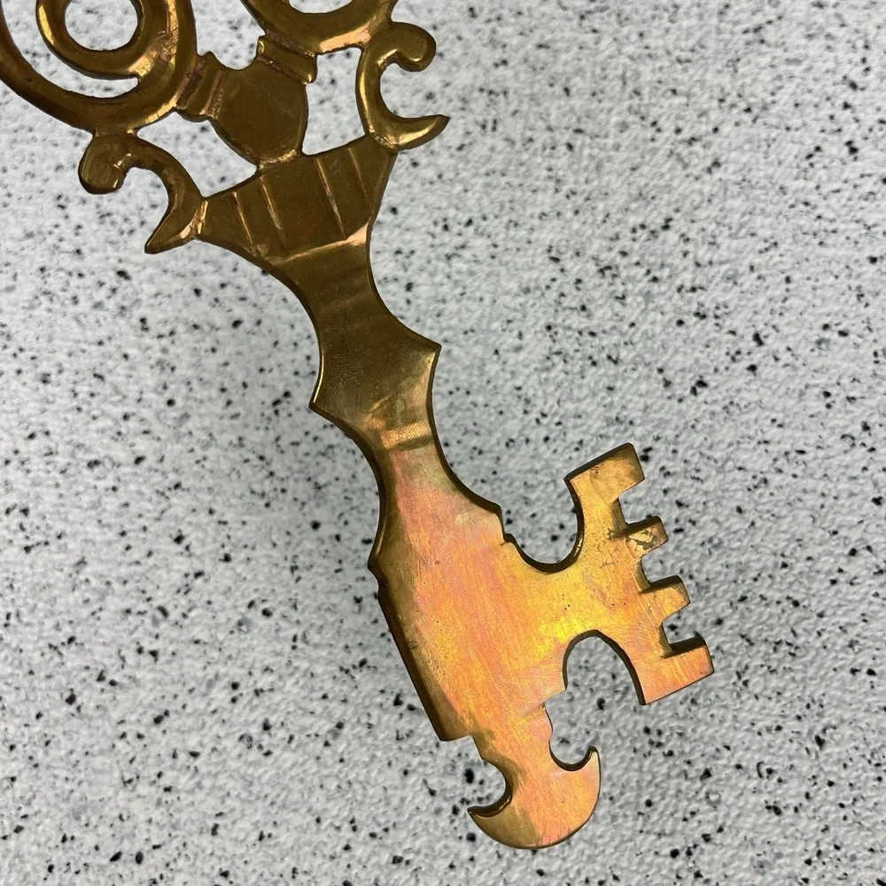 Vintage Solid‎ Brass Metal Key Shaped Wall Hanging Decorative Scroll Design